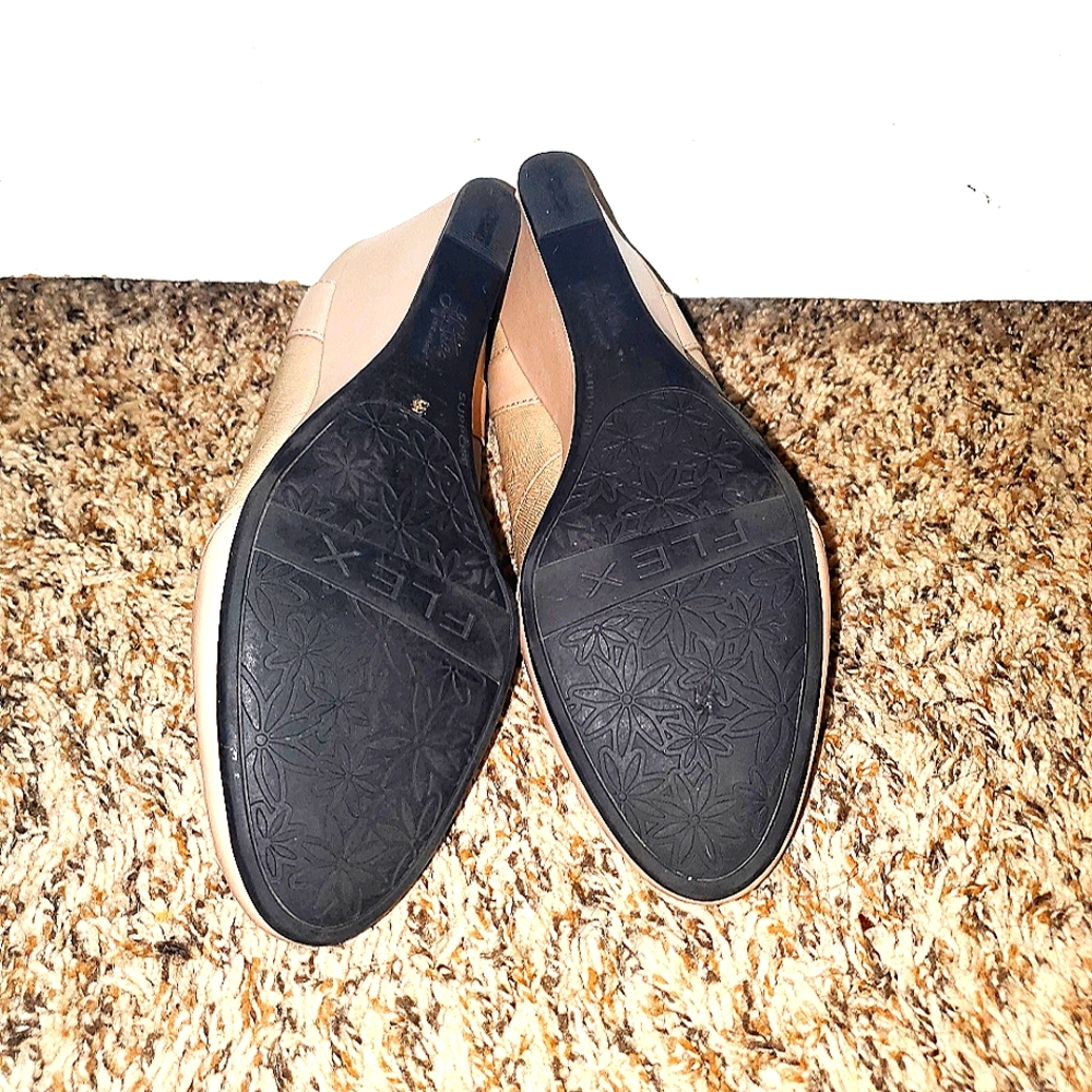 Life Stride heels
